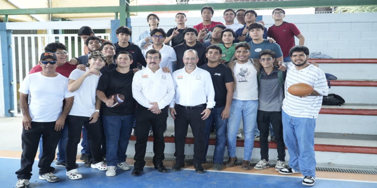 Rector y estudiantes de la UAT comparten jornada universitaria