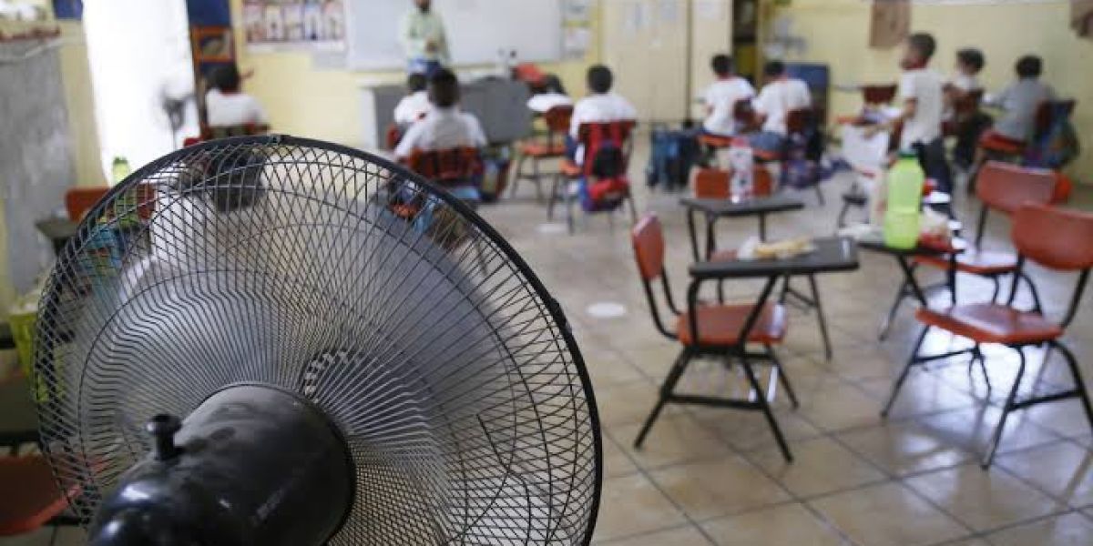 Tamaulipas alista clases en línea por calor extremo