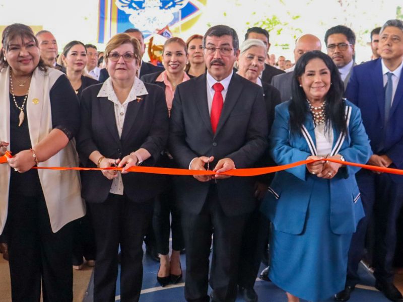 Fortalece Dámaso Anaya la FADYCS-UAT con la toma de protesta de Elda Ruth de los Reyes y la apertura de nueva infraestructura