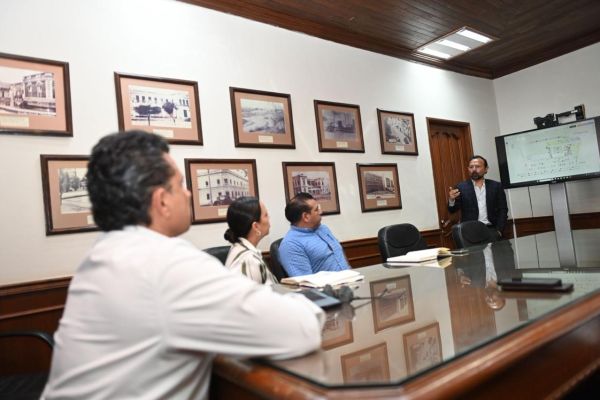 Anuncia Lalo Gattás inicio de proyecto de remodelación de la Central de Autobuses