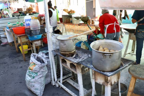 Pide COEPRIS no consumir alimentos en la calle