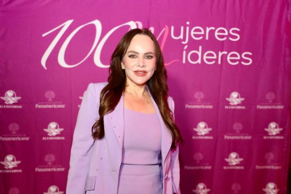 Reconocen a Carmen Lilia Canturosas dentro de las “100 mujeres líderes de México”