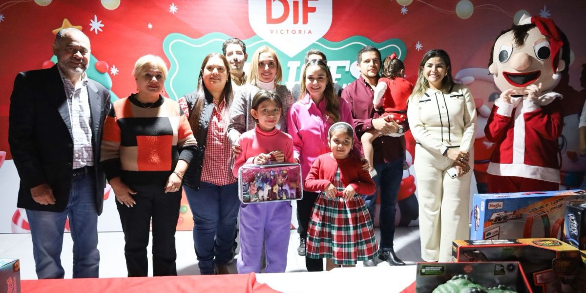 Posada navideña lleva alegría a más de 460 niñas y niños de la colonia Esfuerzo Popular