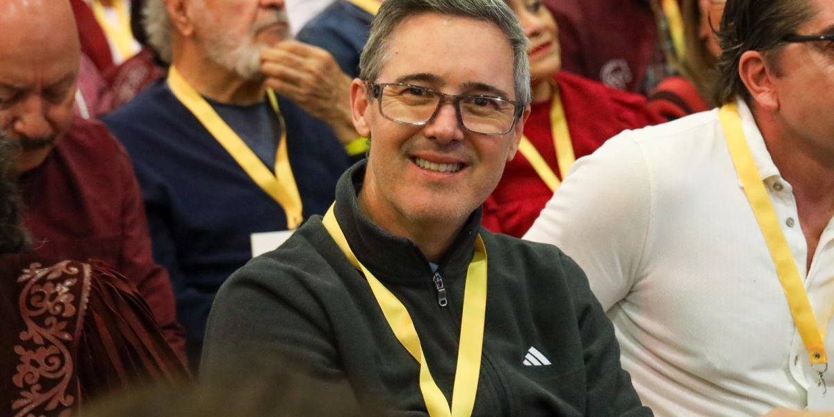 JR convoca a jornada por la defensa de México