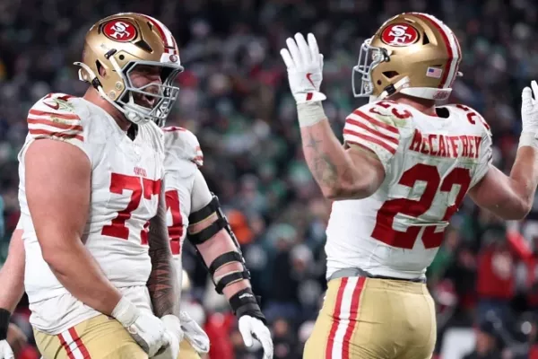 Elimina 49ers al campeón Filadelfia
