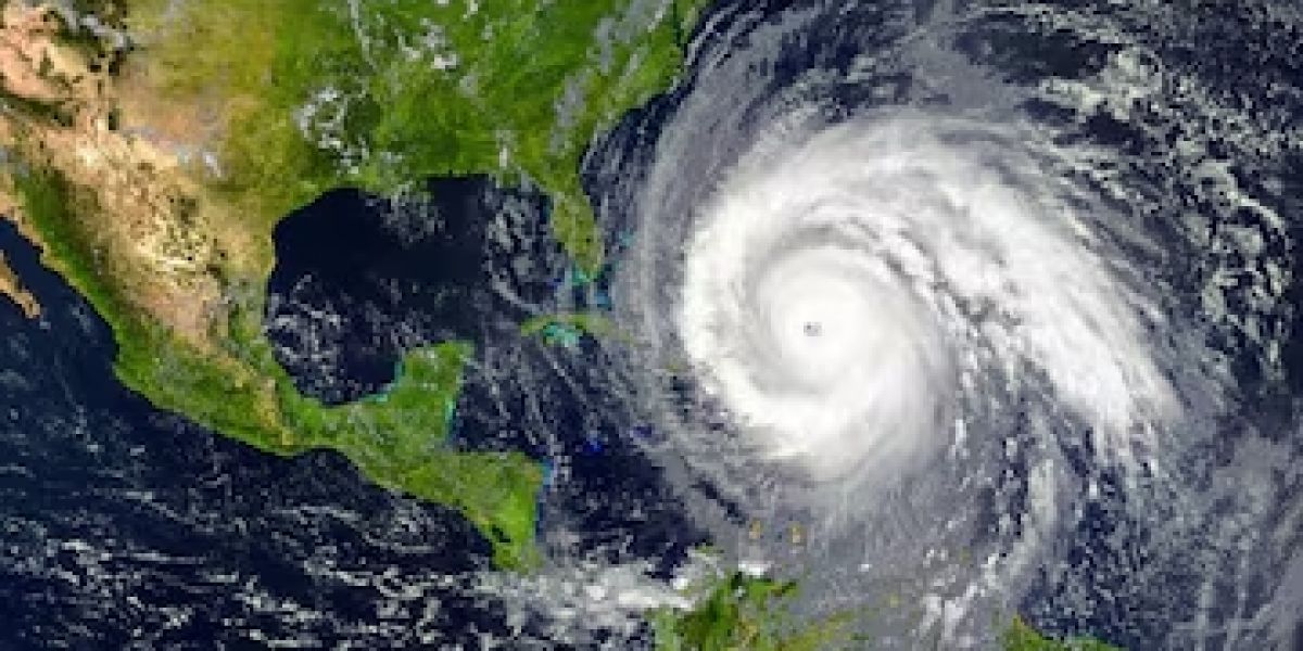 Huracán Erick: Hay Aviso de Ciclón Tropical Frente a México