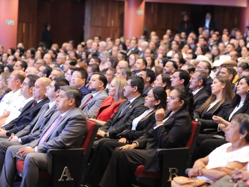 Destaca Víctor García avances en salud y plantea seguimiento desde el Congreso