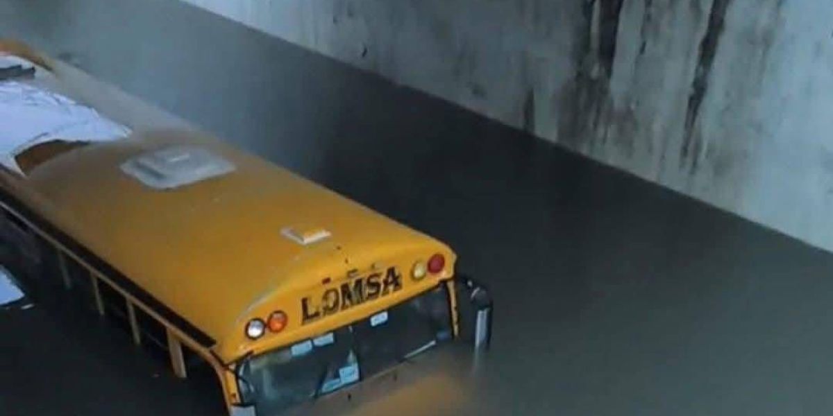 Lluvias intensas sorprenden a Nuevo Laredo durante la madrugada