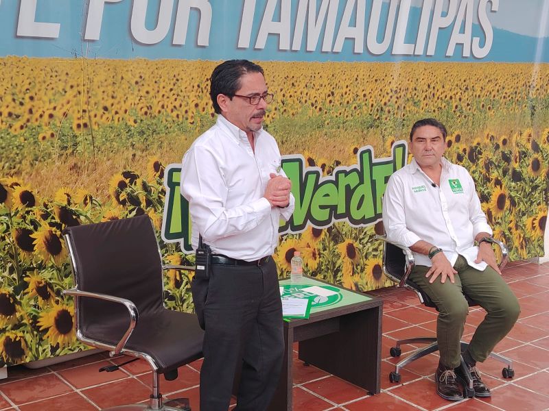 Designan a Zorrilla en el Verde; niega militancia en el PAN pese a haber sido su alcalde