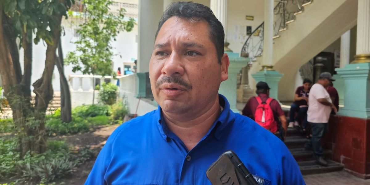 Alertan por golpes de calor en albañiles; piden prevención en obras
