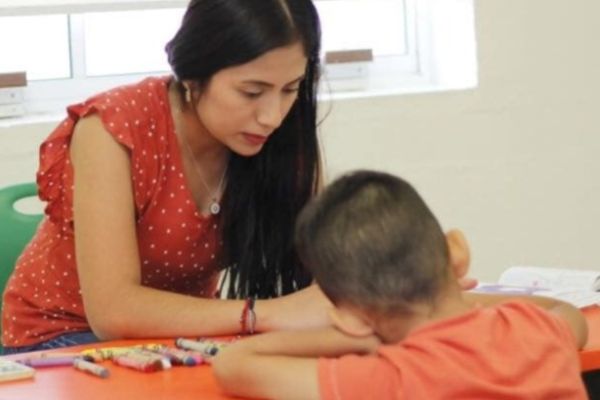 Estudiantes con autismo, tendrán docente sombra en Tamaulipas