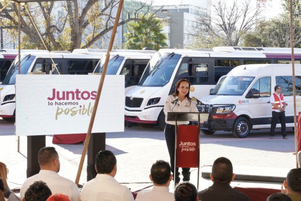 Alcaldesa Carmen Lilia Canturosas moderniza transporte público en  Nuevo Laredo y lo convierte en modelo de movilidad en Tamaulipas