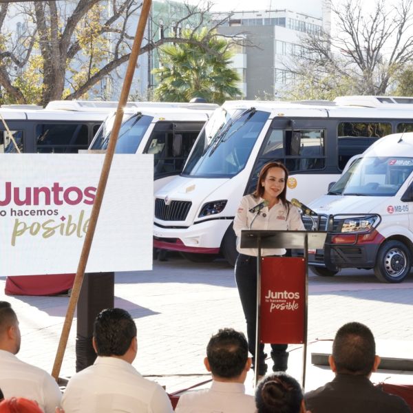 Alcaldesa Carmen Lilia Canturosas moderniza transporte público en  Nuevo Laredo y lo convierte en modelo de movilidad en Tamaulipas