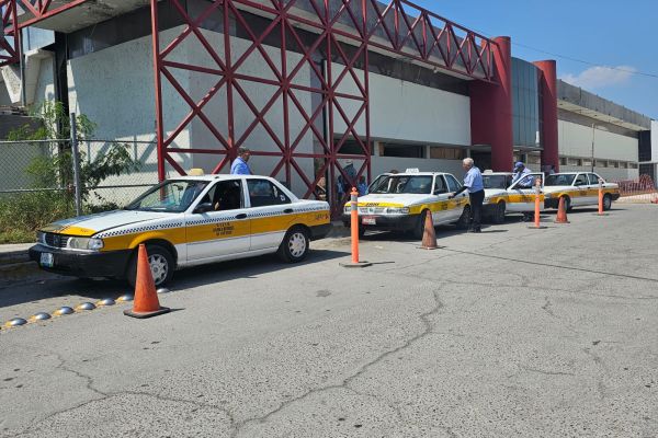 Taxistas estiman alza de 70% en servicio durante Semana Santa