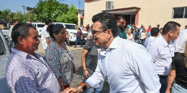 Cumple alcalde compromiso con vecinos de la Col. Tamaulipas