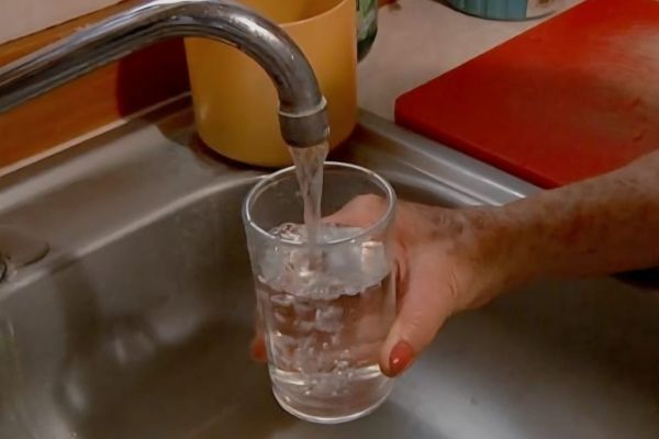 Descarta Coepris bacterias fecales en red de agua potable