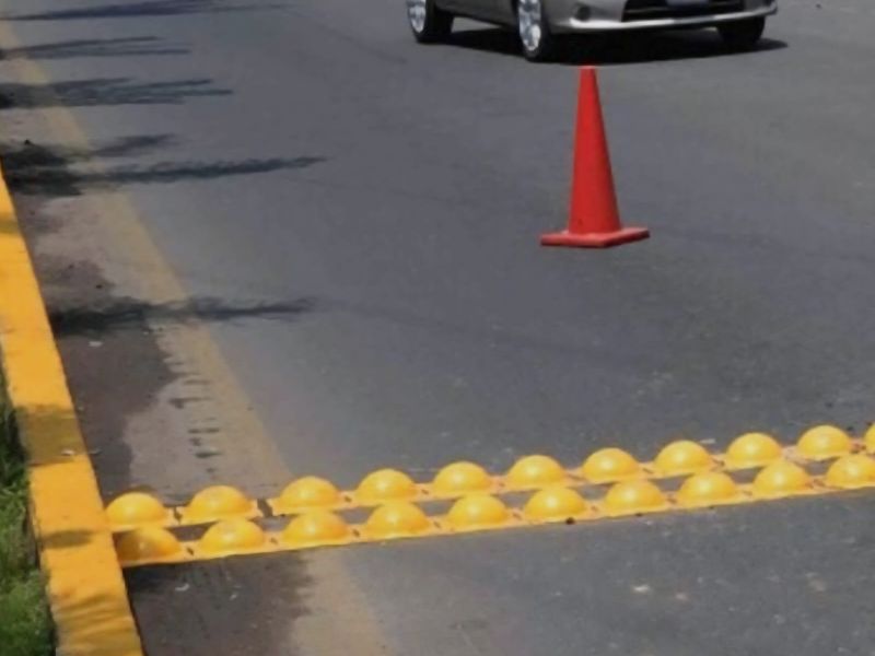 Tránsito Municipal reforzará seguridad vial con boyas en cruces de mayor siniestralidad