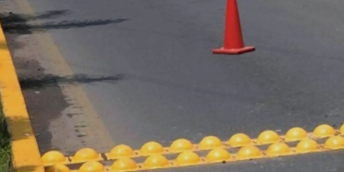 Tránsito Municipal reforzará seguridad vial con boyas en cruces de mayor siniestralidad