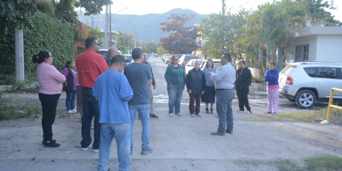 Vecinos gestionan nuevos cruces viales con municipio y Ferromex , municipio evaluaría sumarse al proyecto