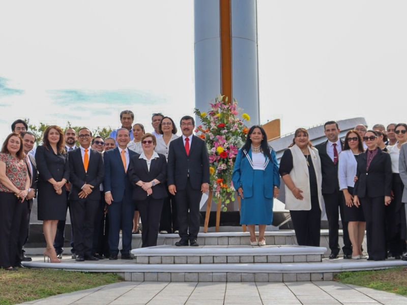 “La UAT es una universidad moderna, dinámica, con rostro humano y corazón social”