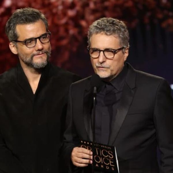 El director de 'El agente secreto' lamenta la  entrega de su premio en los Critics Choice Awards