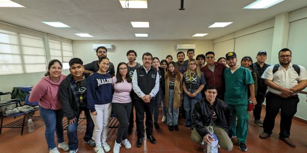 Reafirma rector de la UAT compromiso con la comunidad estudiantil