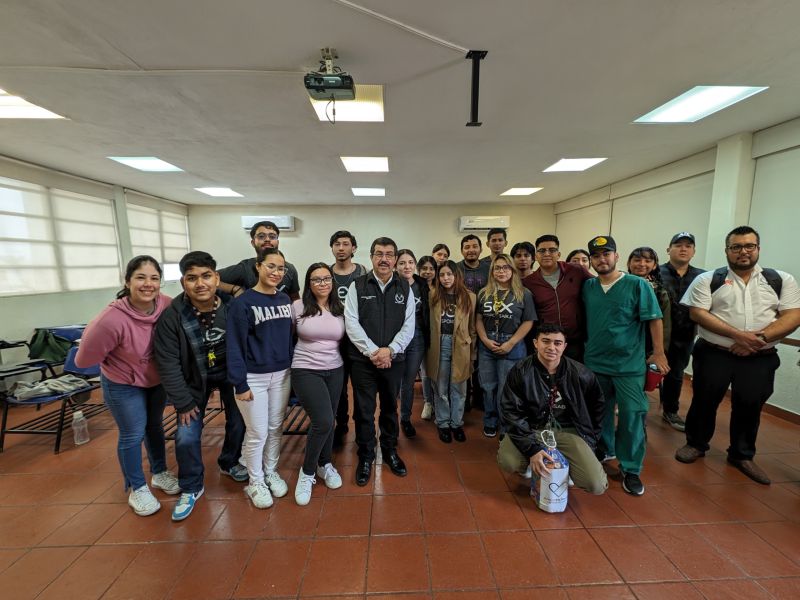 Reafirma rector de la UAT compromiso con la comunidad estudiantil