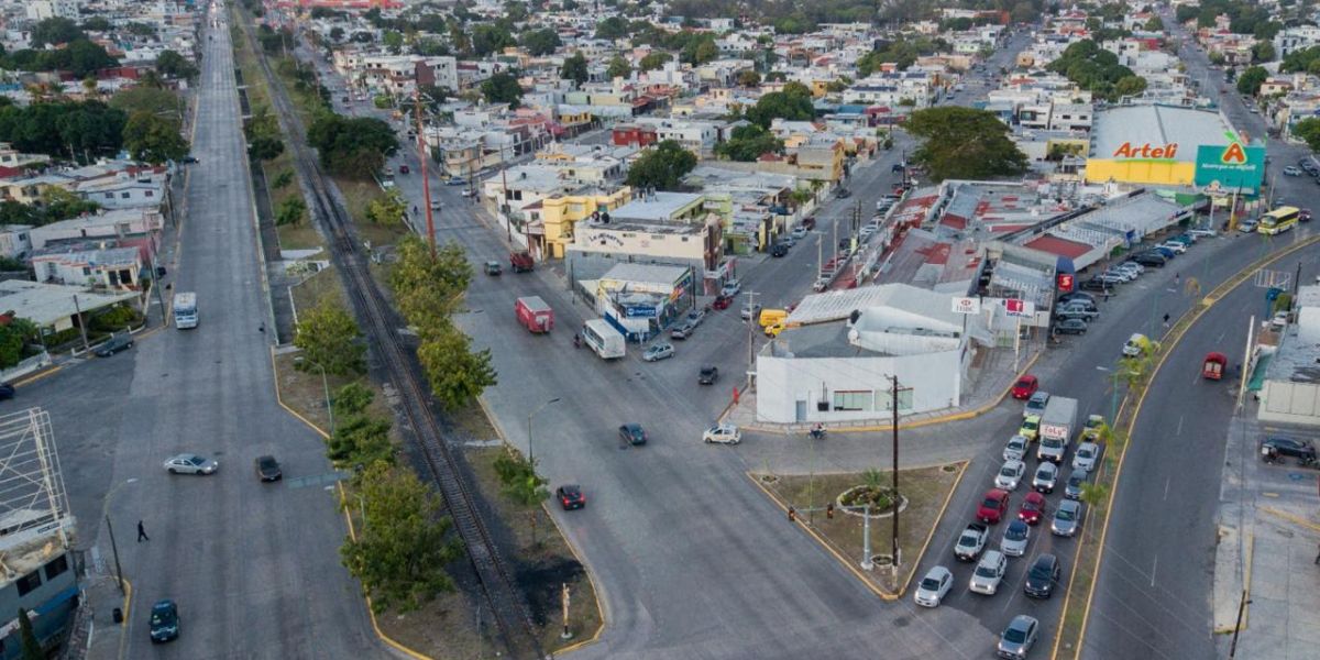 Cerrará Ferromex dos cruceros viales en Madero por mantenimiento