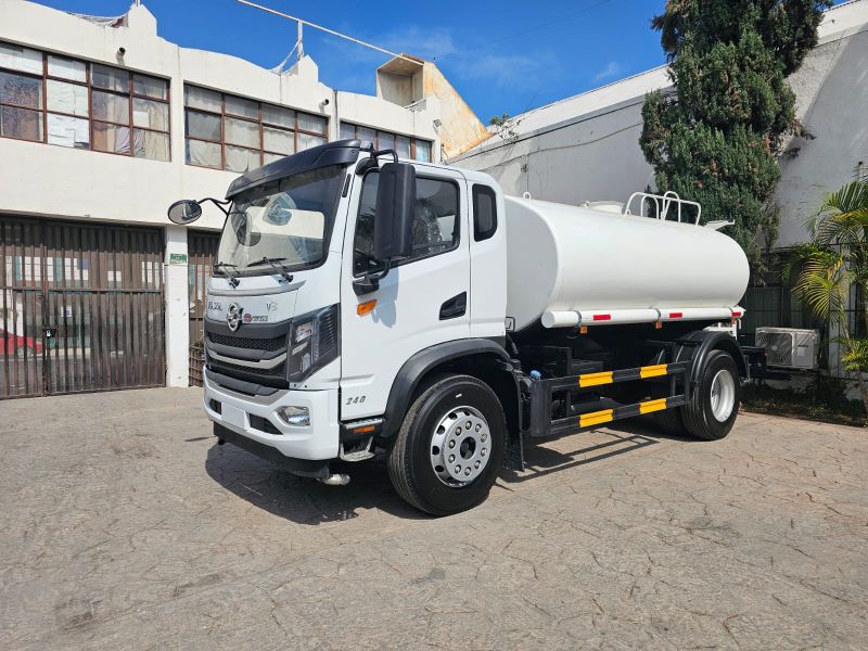 Equiparán a Protección Civil y Bomberos con camión cisterna