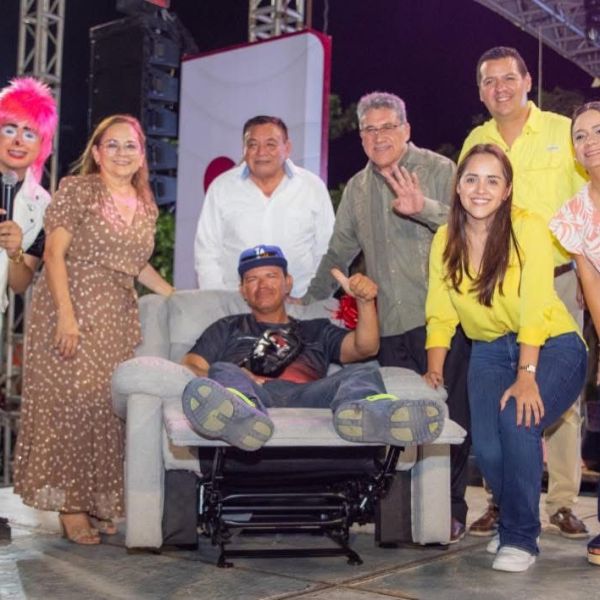 Festeja DIF Altamira en grande a los papás altamirenses