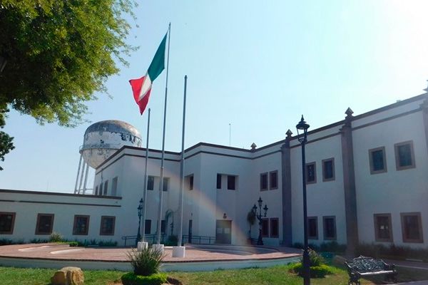 Plan B obligaría a reducir regidores en nueve ayuntamientos