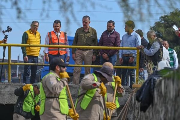 Supervisa Lalo Gattás cuidado de entorno urbano de la Capital