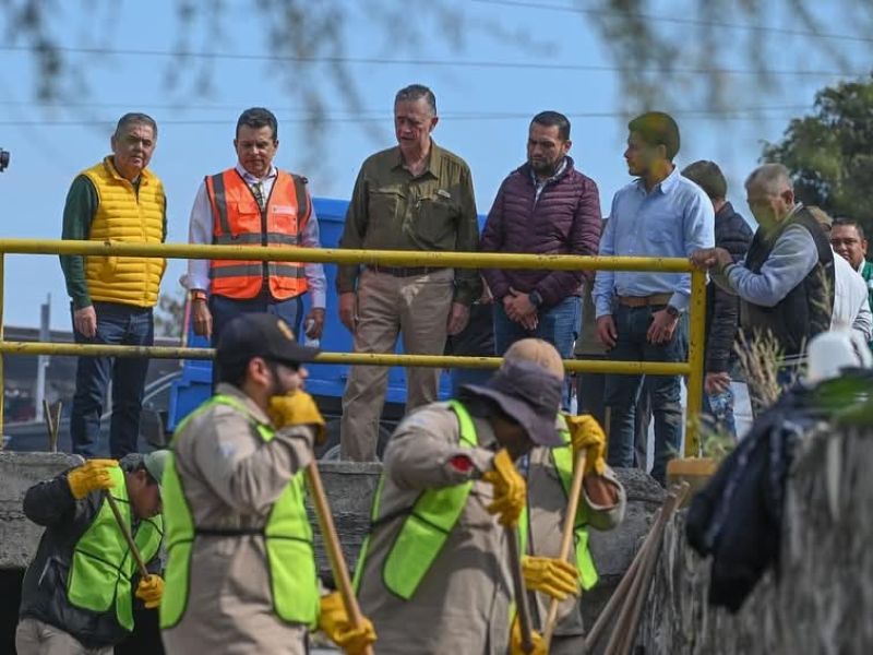 Supervisa Lalo Gattás cuidado de entorno urbano de la Capital