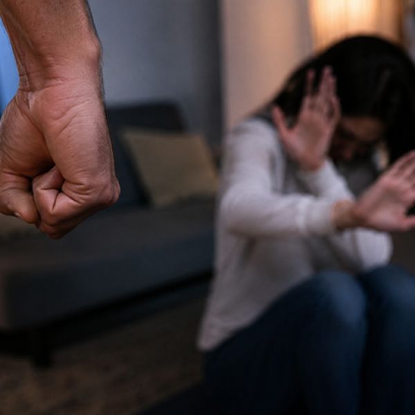 Alarma por violencia familiar en Victoria; 911 recibe hasta 17 llamadas diarias