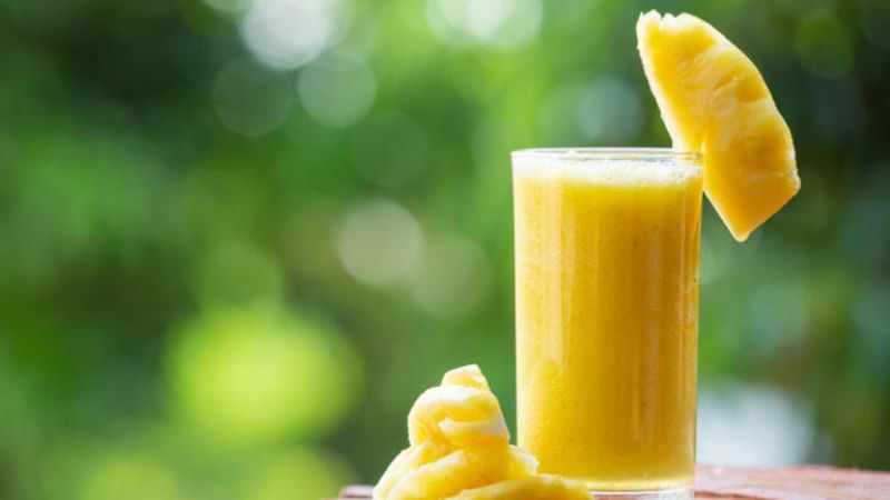 Qué le pasa al cuerpo si tomas jugo de piña en ayunas