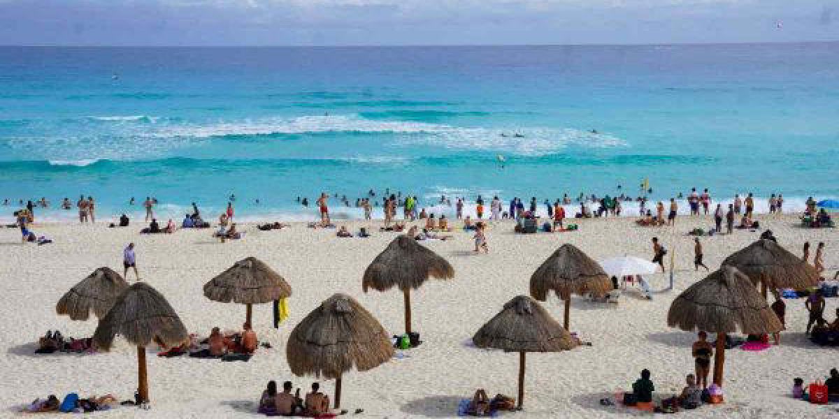 Cofepris señala 16 playas en México no aptas para nadar por contaminación