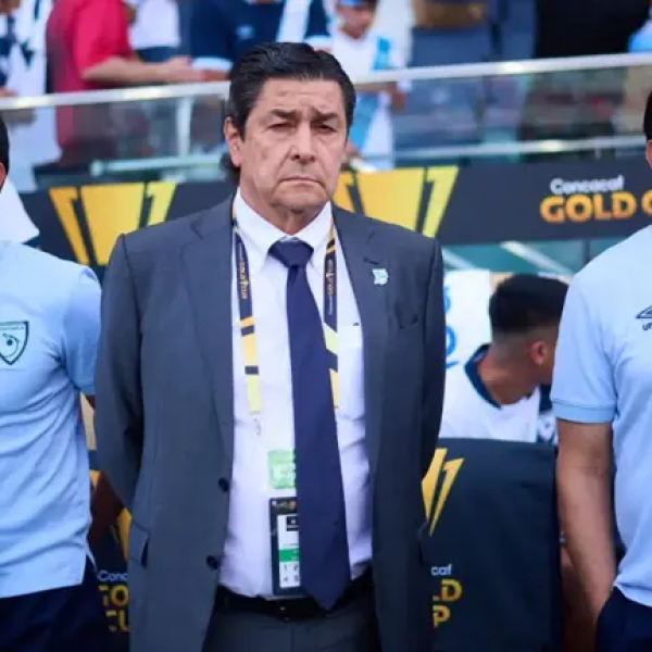 ¡Se despide de Guatemala! Entrenador mexicano da emotivo adiós como seleccionador nacional