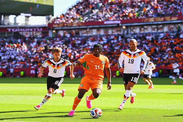 Alemania remonta a Costa de Marfil y asegura su pase a la siguiente ronda