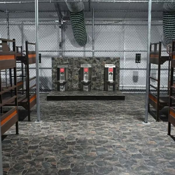 Así es Alligator Alcatraz, centro de detención para migrantes en Florida