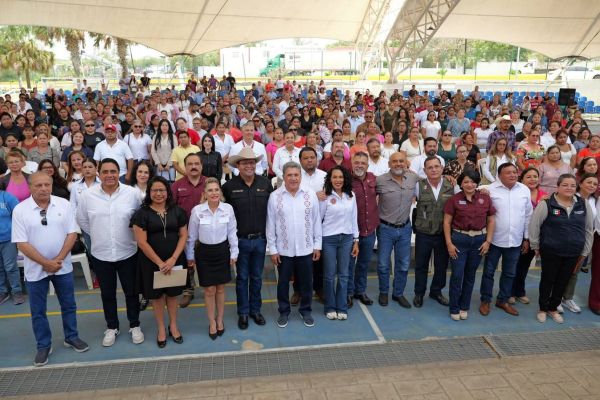 Reciben escuelas de Altamira más de 25 millones de pesos