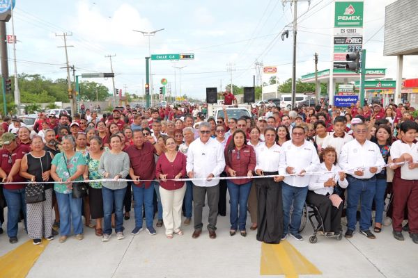Entrega Armando Martínez magna obra de pavimentación