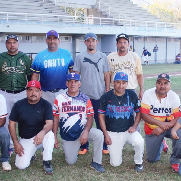 Apretada victoria en el béisbol