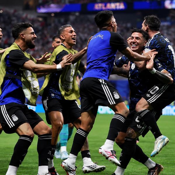 Argentina remonta y buscará el bicampeonato ante España