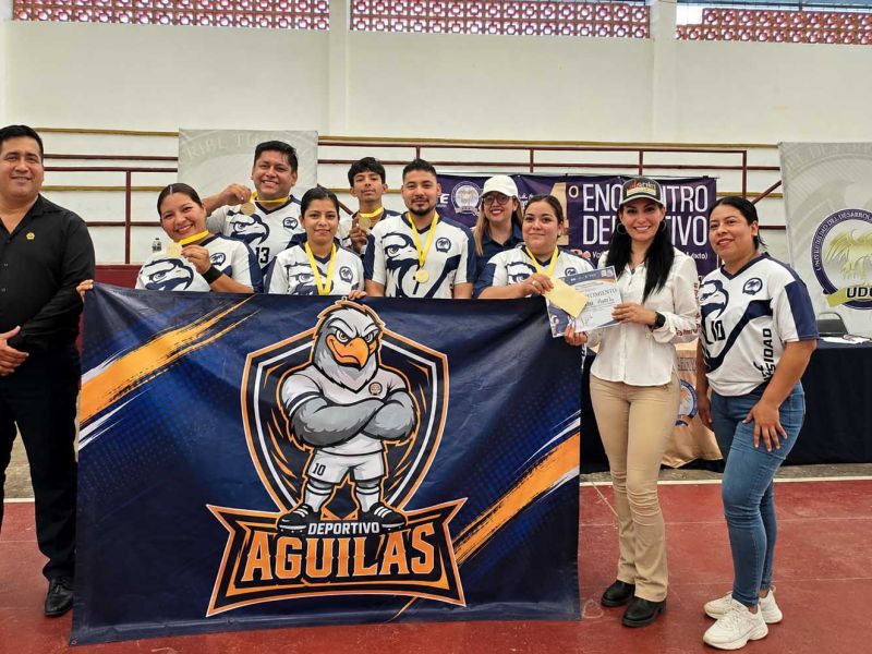 Regidora Astrid Sontoya refrenda su compromiso con el deporte en evento de la UDE
