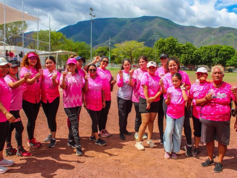 Astros se pinta de rosa “Home Run contra el Cáncer”