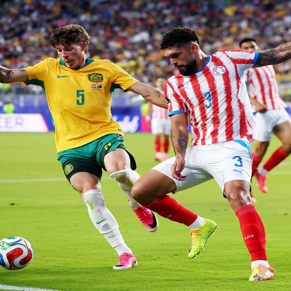 Australia empata con Paraguay y avanza a dieciseisavos de final