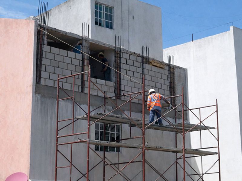 Rehabilita Gobierno de Altamira edificio afectado por explosión en Los Olivos II