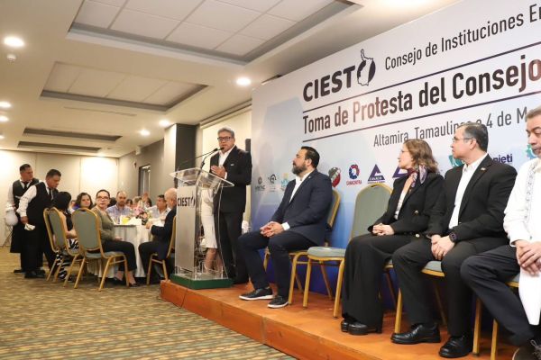 Fortalece Armando Martínez sinergia con sector empresarial