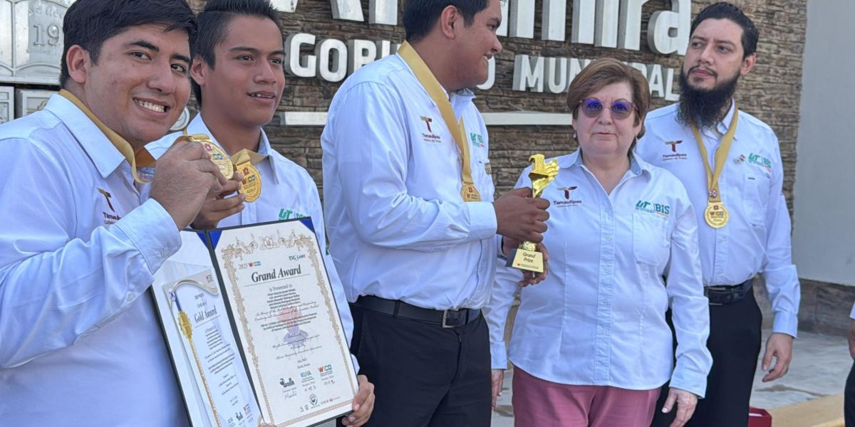 Estudiantes ganan medalla de oro en Corea del Sur con app para niñas y niños con autismo