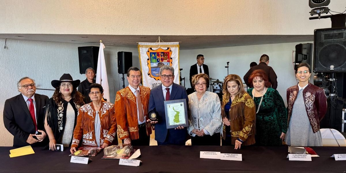 Alcalde Armando Martínez es nombrado “Tamaulipeco Distinguido del Año”